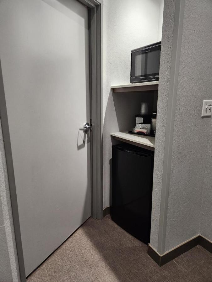 La Quinta By Wyndham Dallas Grand Prairie North Экстерьер фото